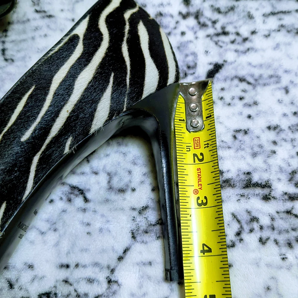 $695 NIB Michael Kors Collection Muse Runway Pumps Women's Size IT 39 US 9 - Picture 3 of 10